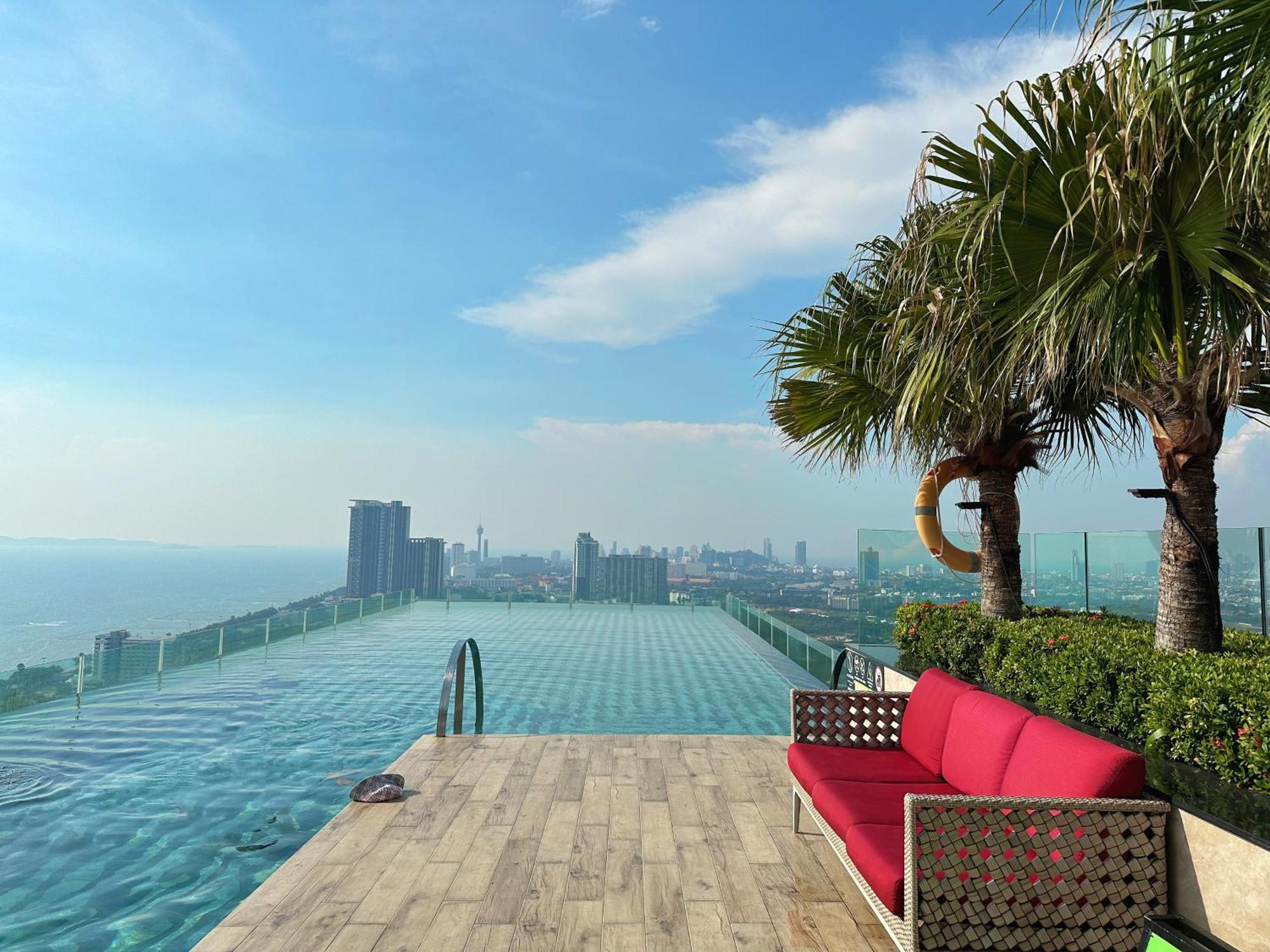 芭提雅高层海景奢华公寓the Riviera Jomtien生香家直达海滩2704 Экстерьер фото